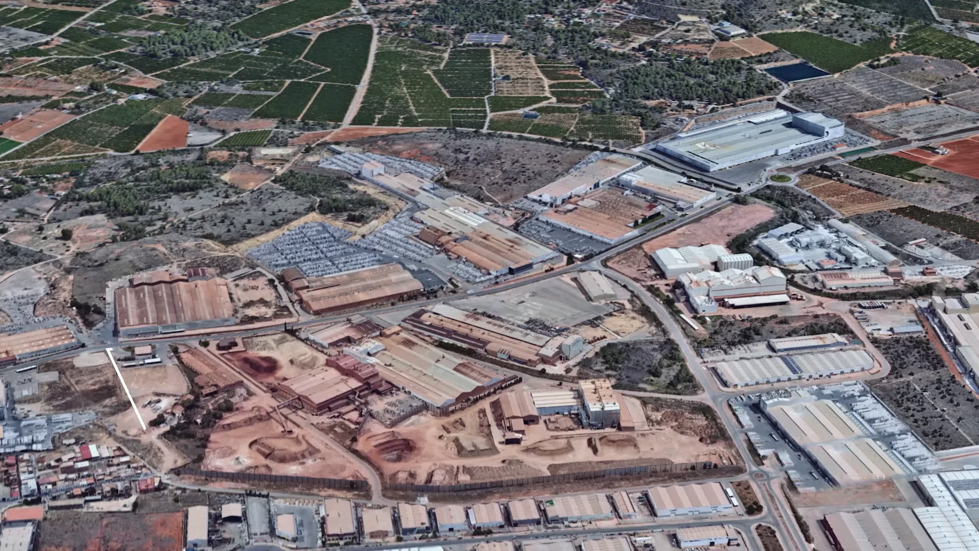 Vista aérea del ecosistema industrial de Peronda Group en Onda